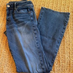 AE American Eagle Kick-boot Jeans